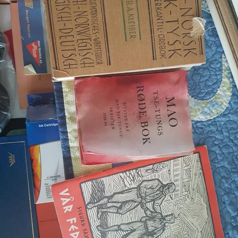 3 gamle bøker selges til samlere.  Gi bud. Kan selges hver for seg