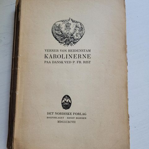 "Bokskatt" for historieinteresserte. Karolinerne av V.Heidenstam 1897