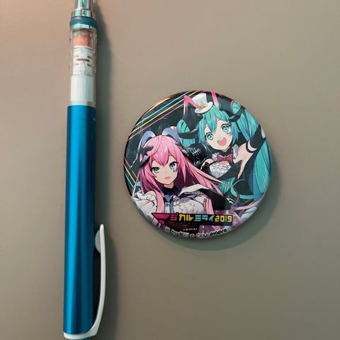 Hatsune Miku Magical Mirai 2019 - Can Badge Pin Button - Luka & Miku - Anime