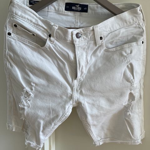 Tøff shorts- Hollister