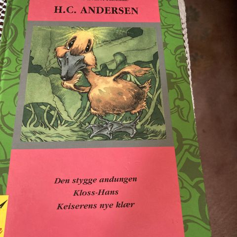 Damms eventyrserie.  H. C. Andersen. Lett å lese