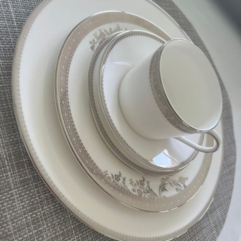 Wedgwood Vera Wang