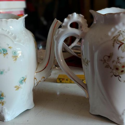2  vintage Porsgrunn porselen kaffekanner uten lokk
