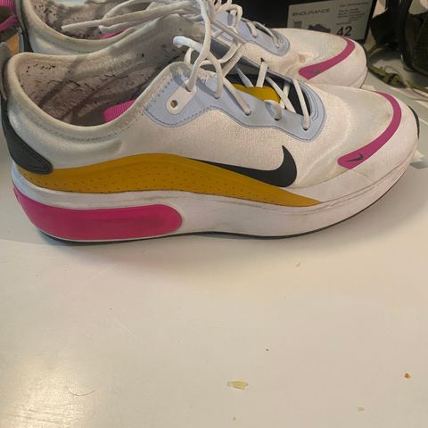 Nikesko str 38