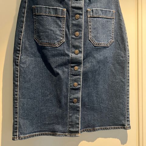 Levi’s denimskjørt str 25