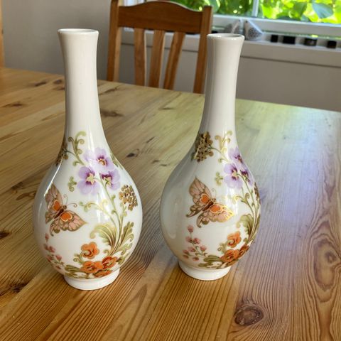 2 Vintage Nydelige Vaser av Kaiser fra Annabelle serien!