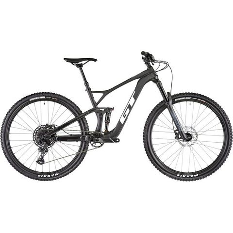 Siste modell: GT Sensor Carbon Elite stisykkel. Str L. 5000kr i rabatt nå.