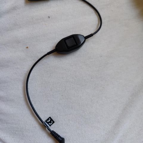 Adapter til Plantronics headset