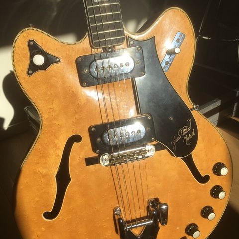 EKO “blonde” John Sletterod vintage 60’s Italiensk gitar