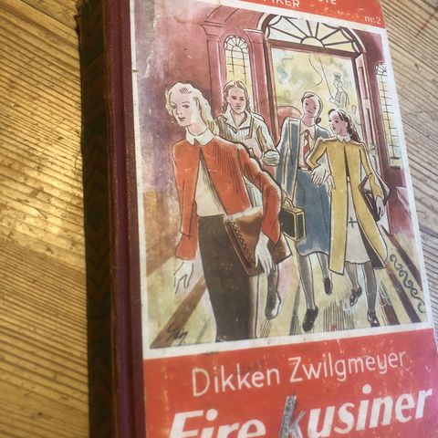 Fire kusiner. Utgitt 1945