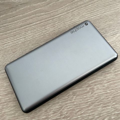 Mophie powerstation plus