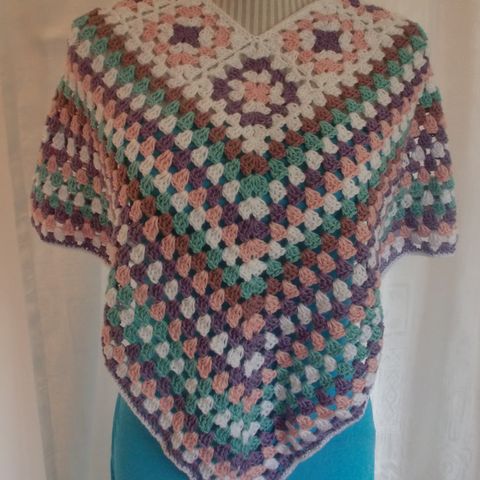 NYHeklet retro poncho Flott gave til spreke jenter! Bomull Sport . trnd 495