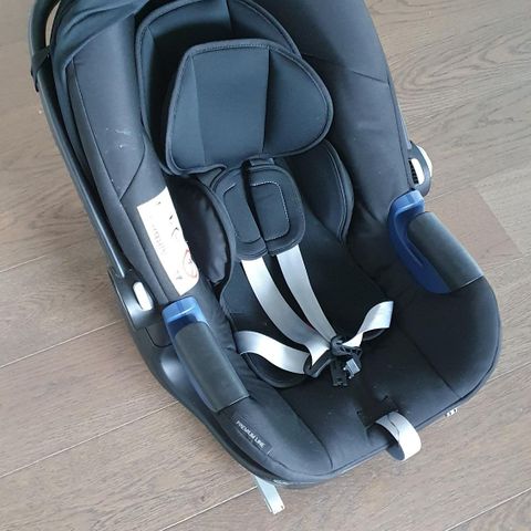 Britax Babysafe I-size 2 inkl. Base