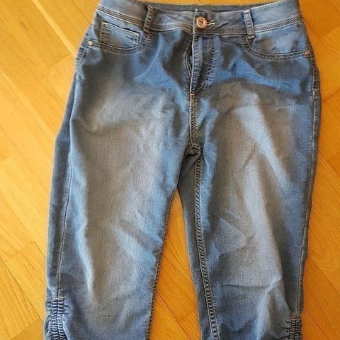 Capri jeans - capribukse fra Street one med snøring nederst