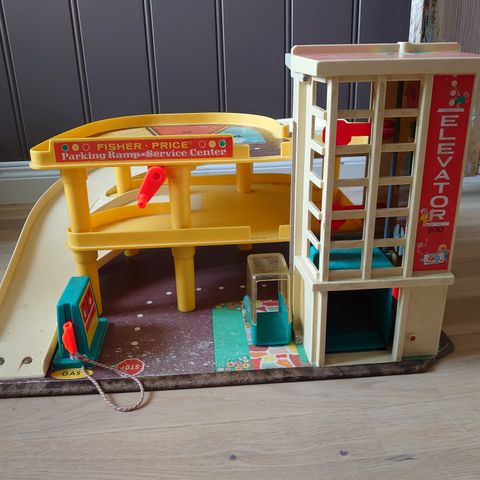 Fisher Price parkeringshus retro