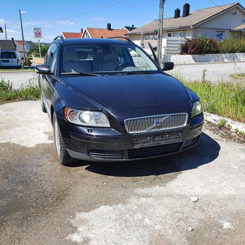 Volvo V50 1.6 D selges i deler