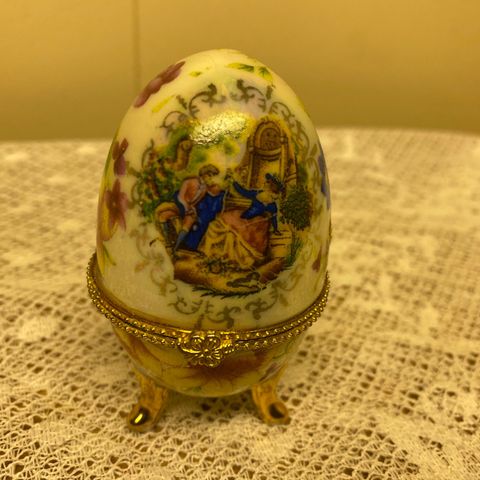 Limoges egg