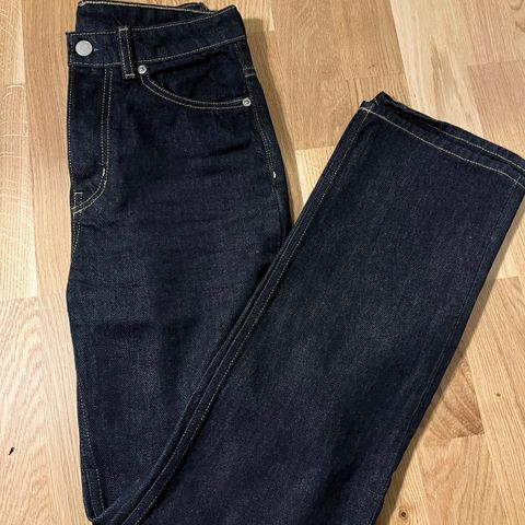 VOYAGE jeans fra WEEKDAY