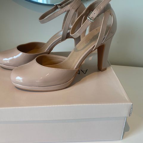 Pensko pumps 38 nude pink