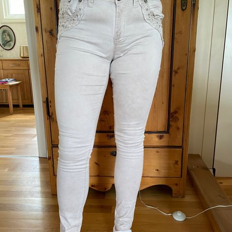 Jeans fra Wicked i beige bomull.