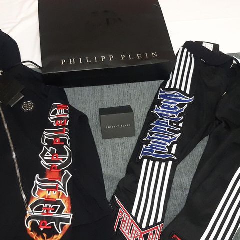 Phillip Plein: (verdi: 16000,-)