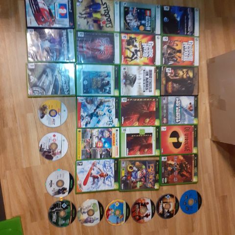 Xbox,ps2, pc spill selges(ps: Hvis du tar mer en 5 cd-er får du rabatt! )