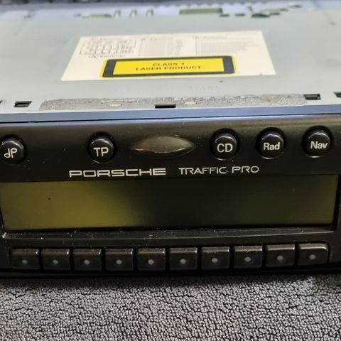 Redusert !! Porsche Traffic Pro Navigasjon Stereo klassiker.