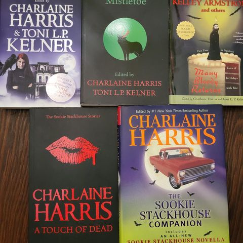 Charlaine Harris, Sookie Stackhouse historier. Engelsk tekst.