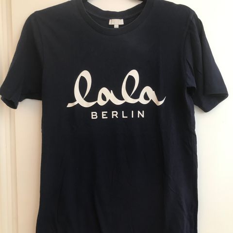 Lala Berlin T-skjorte, som NY!