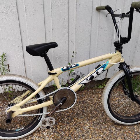 Ny pris! 20" GT XR BMX selges