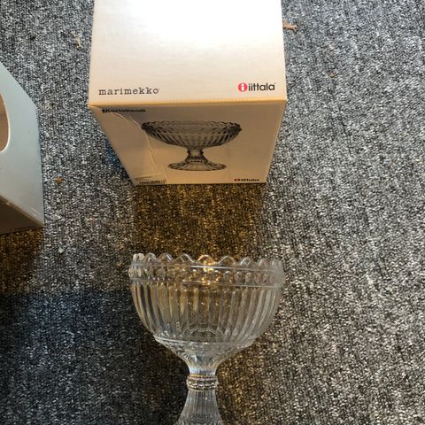 Iittala Mariskåla 2 stk selges kr. 300,- pr. stk