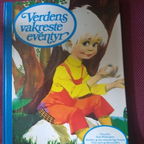 Verdens vakreste eventyr - stor og flott bok