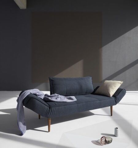 Zeal daybed