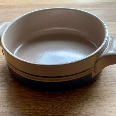 Bolle/fat / skål i keramikk