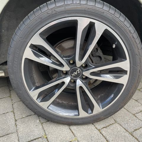 Annonsebilde