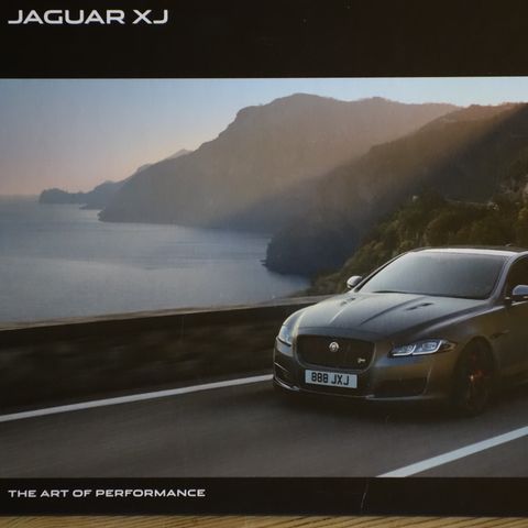 Jaguar XJ innbundet luxus brosjyre inkl. XJR575