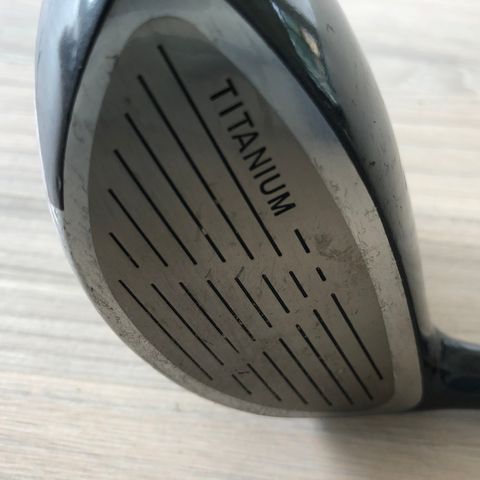 Mac Gregor titanium driver