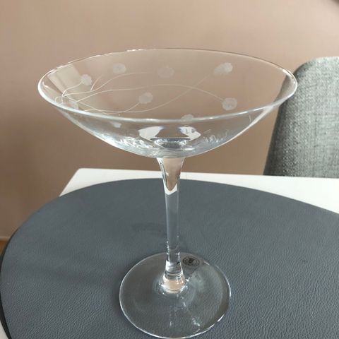 2 stk Cocktailglass, må hentes i Tromsø