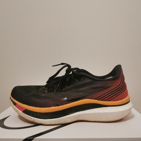 Saucony Endorphine pro St. 41