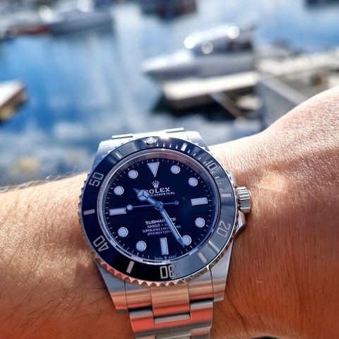 Rolex submariner 124060 41mm no date (NORSK AD!)