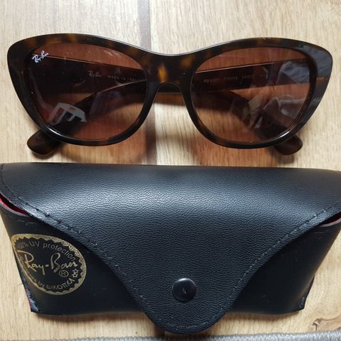 Ray ban solbriller selges.