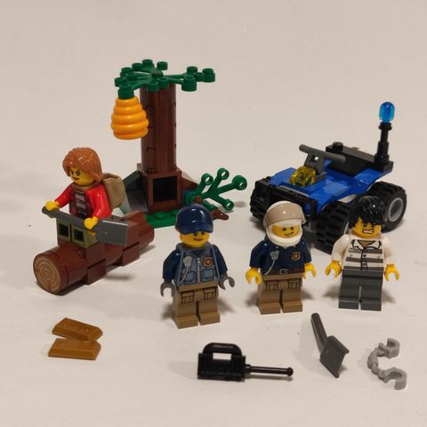 Mountain Fugitives (60171) fra Lego City