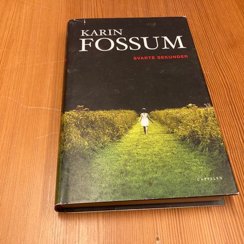 Karin Fossum : SVARTE SEKUNDER