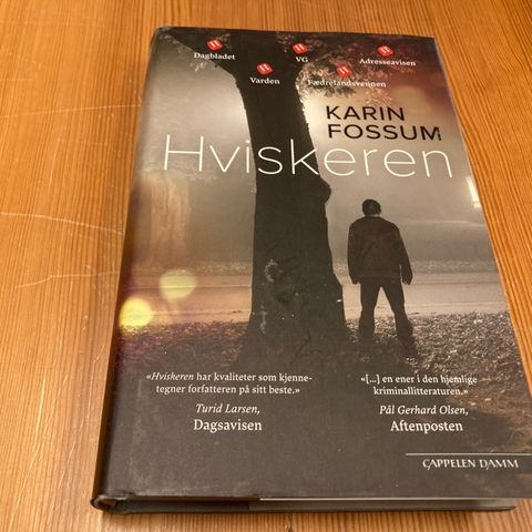 Karin Fossum : HVISKEREN