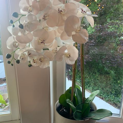 Kunstig orkidé
