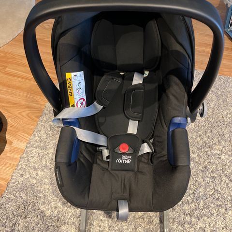 Pent brukt BABY-SAFE2 i-SIZE med FLEX base (isofix) - så godt som ny!