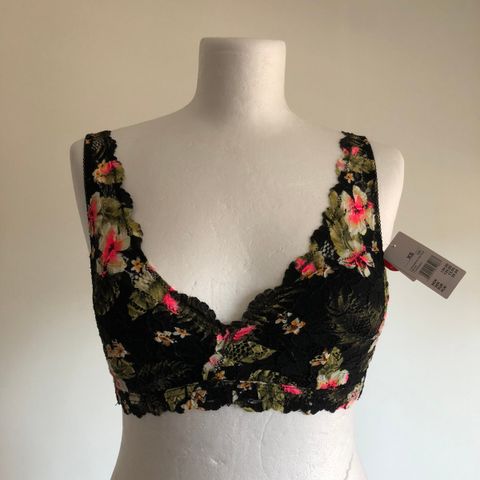 Ny bralette BH med merkelapp fra Cubus, str XS, kr 80