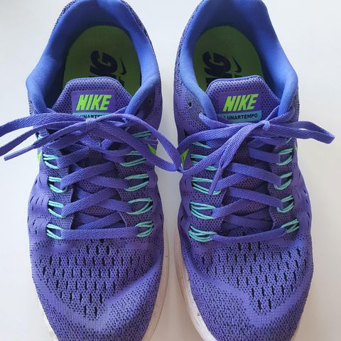 Nike Lunartempo str 40,5