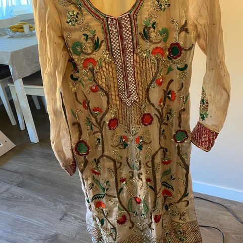 pakistansk/indisk kjole