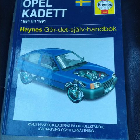 Flere forskjellige Haynes bilhåndbøker selges